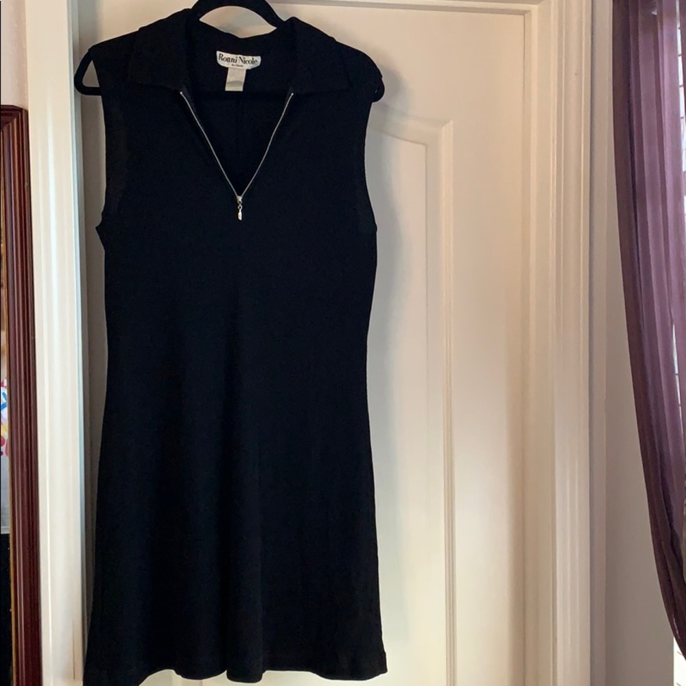 90% ACETATE 10% SPANDEX. Dress